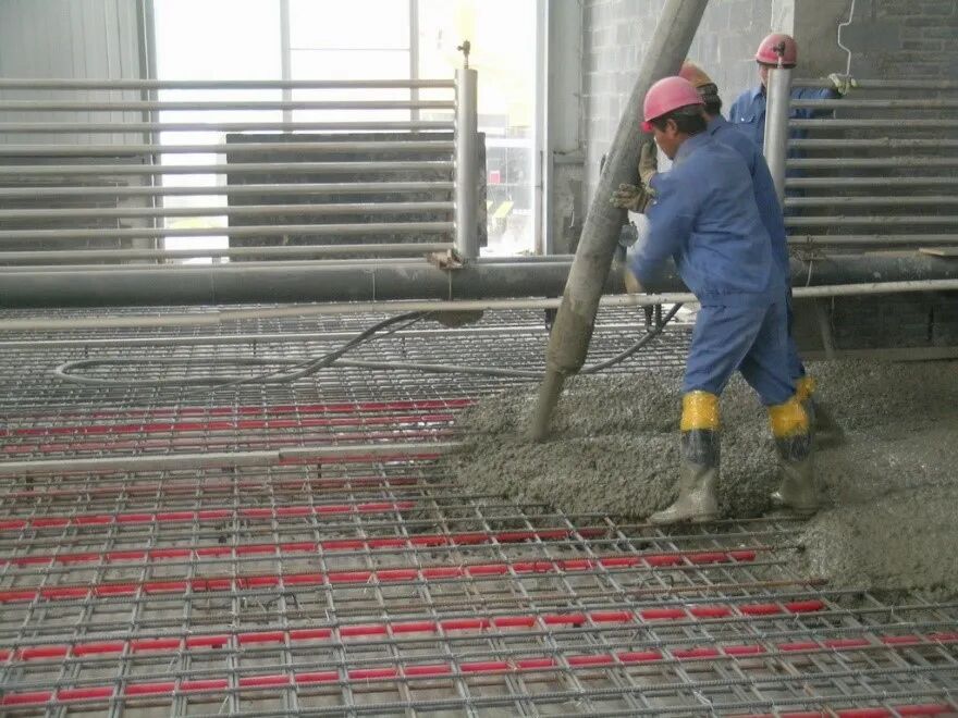 工业厂房大面积无缝耐磨混凝土地面技术介绍